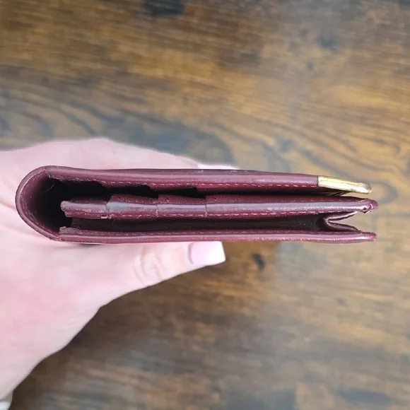 Cartier Maroon Leather Card Holder with Gold Logo - Picture 3 of 12